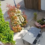 Vikolisa Apartman *